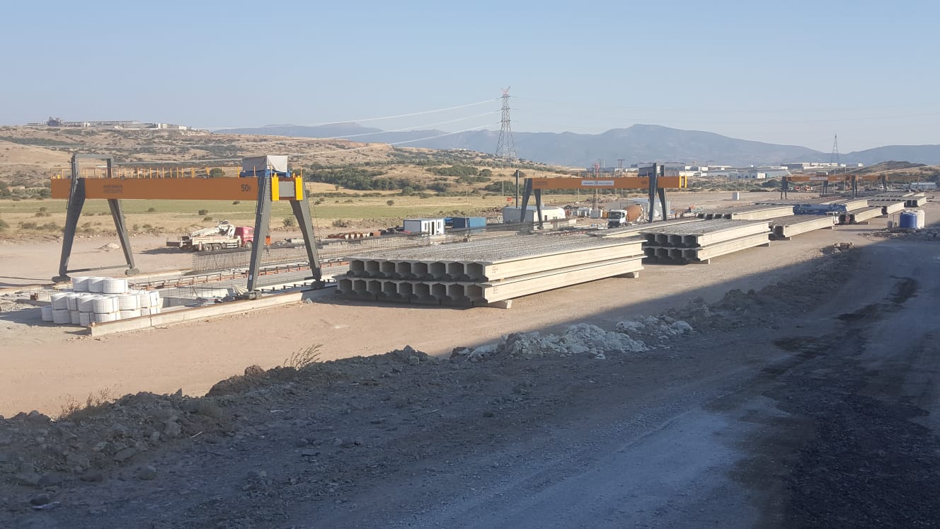 Samsun Havza Şehir Geçişi   ( 90'LIK 210 Adet Öngermeli Kiriş İmalatı Ve Montajı)